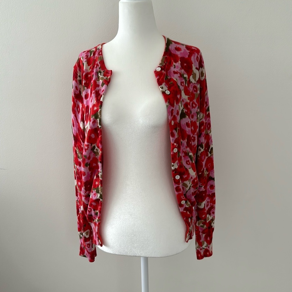 Red and pink rose floral print women’s cardigan
